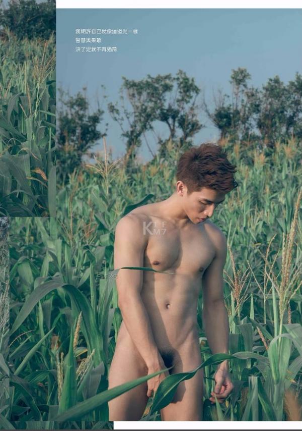 Whoseman-7-平面男模-蔡洋洋---藝術全見版